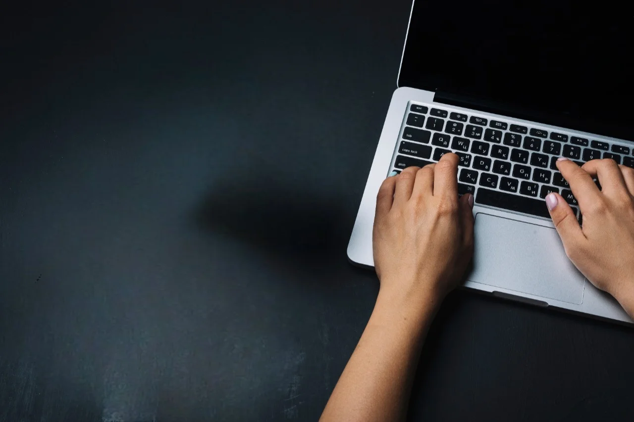 The journal experts of GoToppr will assist the research scholar in choosing a reputed journal for their research manuscript