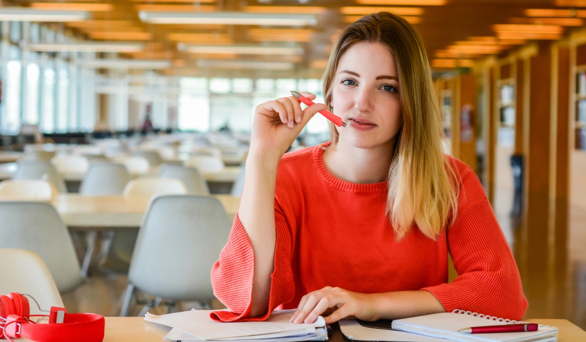 Get a chance to become a Ph.D. holder from Ph.D aspirant. Call for available…..Hurry!!!Apply now